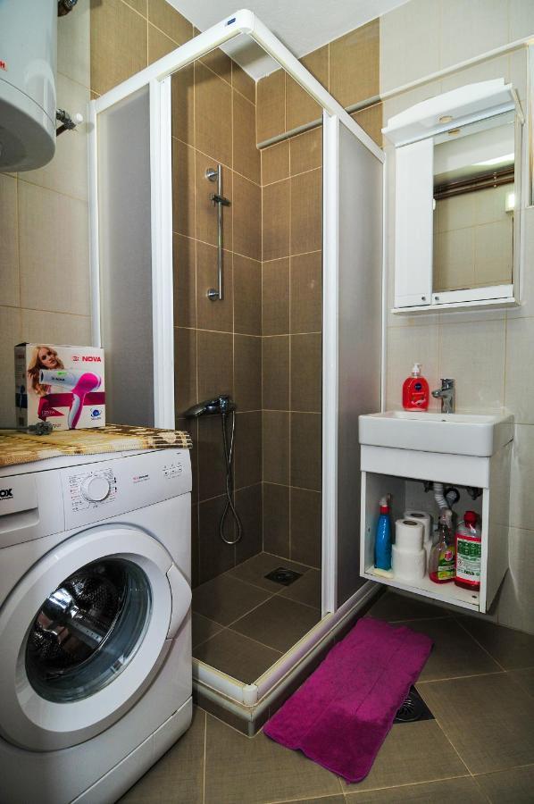 Apartmani Franovic Tivat Exteriér fotografie